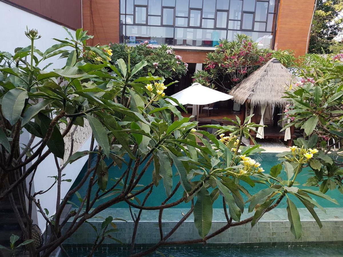 Narisha Guesthouse Kupang  Zewnętrze zdjęcie
