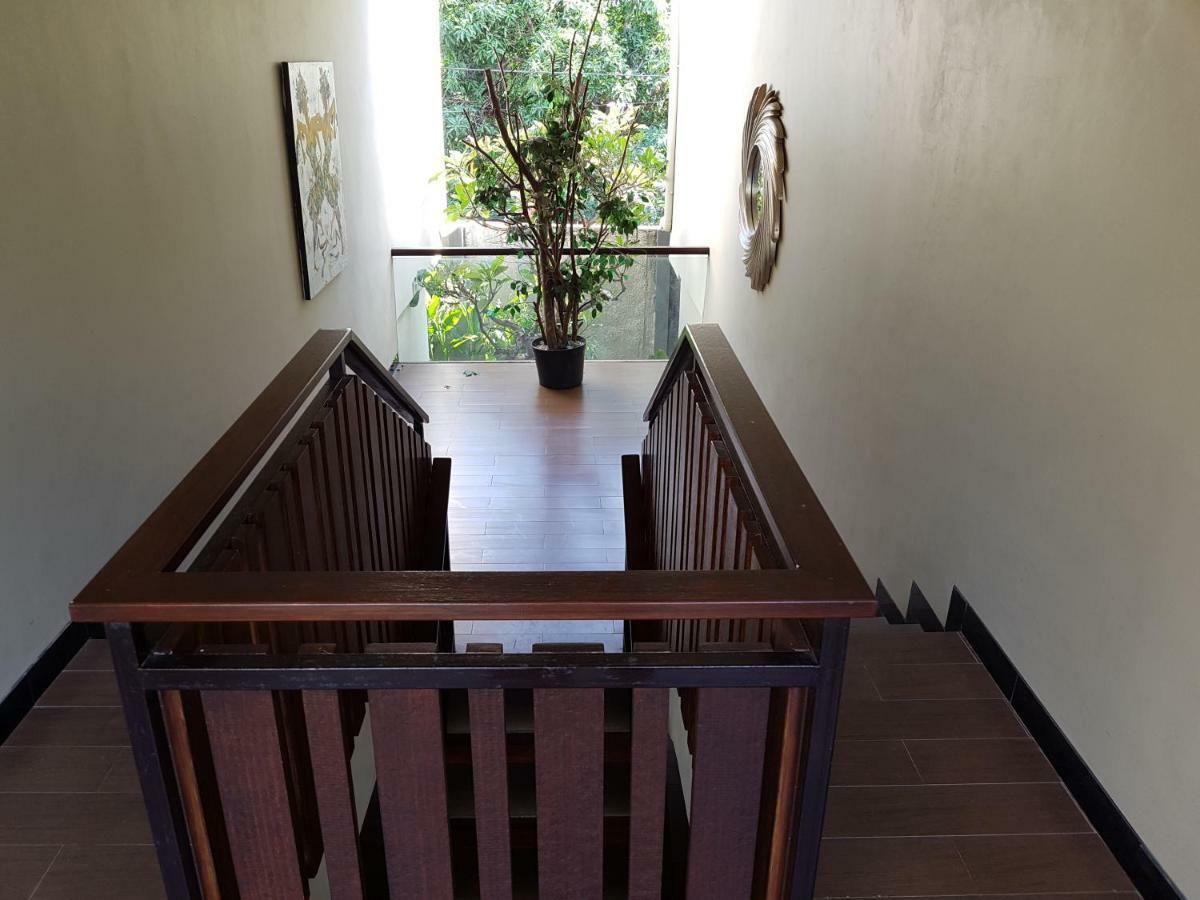 Narisha Guesthouse Kupang  Zewnętrze zdjęcie