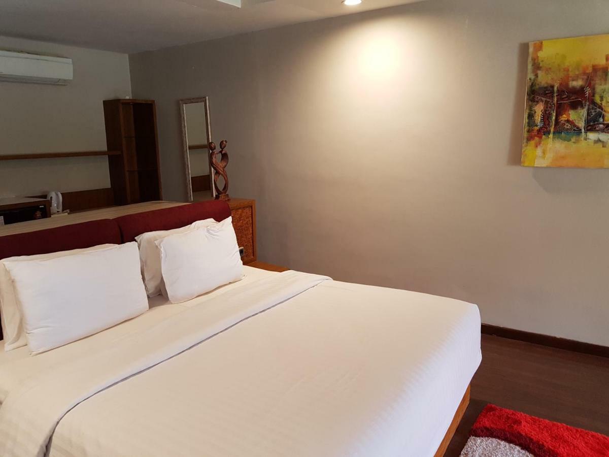 Narisha Guesthouse Kupang  Zewnętrze zdjęcie